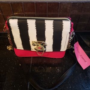 NWT Betsey Johns purse